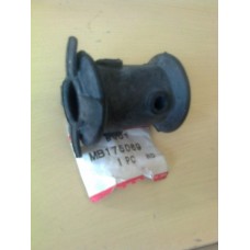 MB175069 BOOT.JOINT